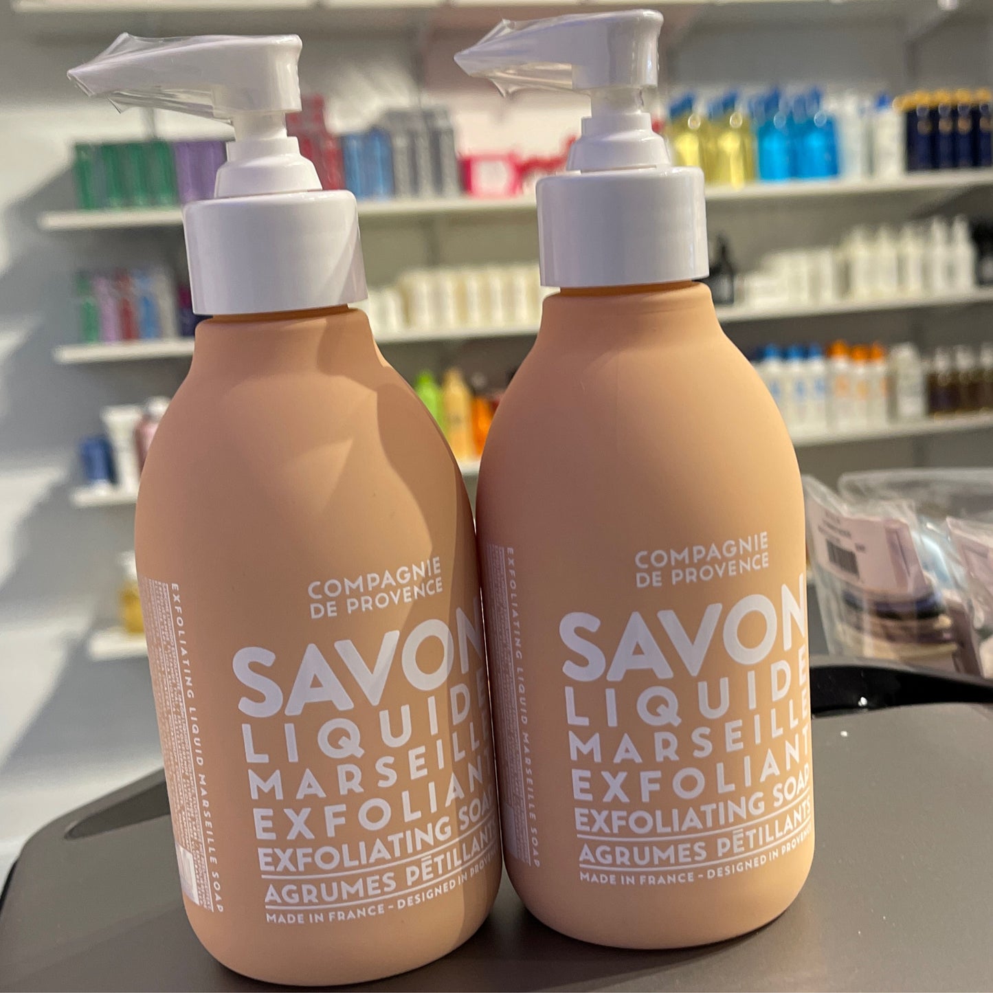 COMPAGNIE DE PROVENCE SMALL EXFOLIATING SOAP